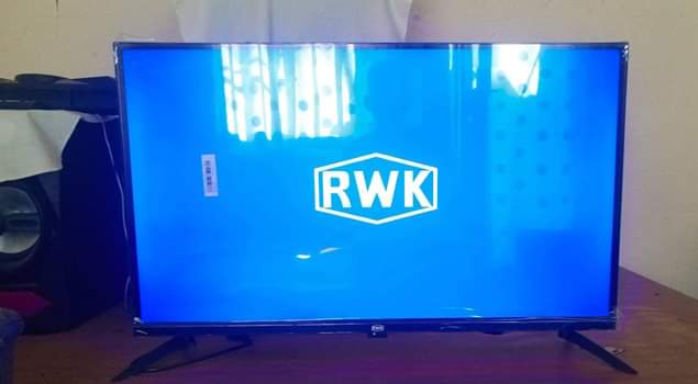 RWK 32 DIGITAL LED TV