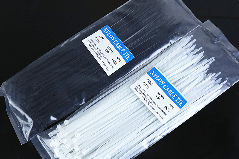 CABLE TIE 8*300 PACKET