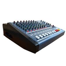 YAMAHA 8 Channels Sound Mixer/Amplifier
